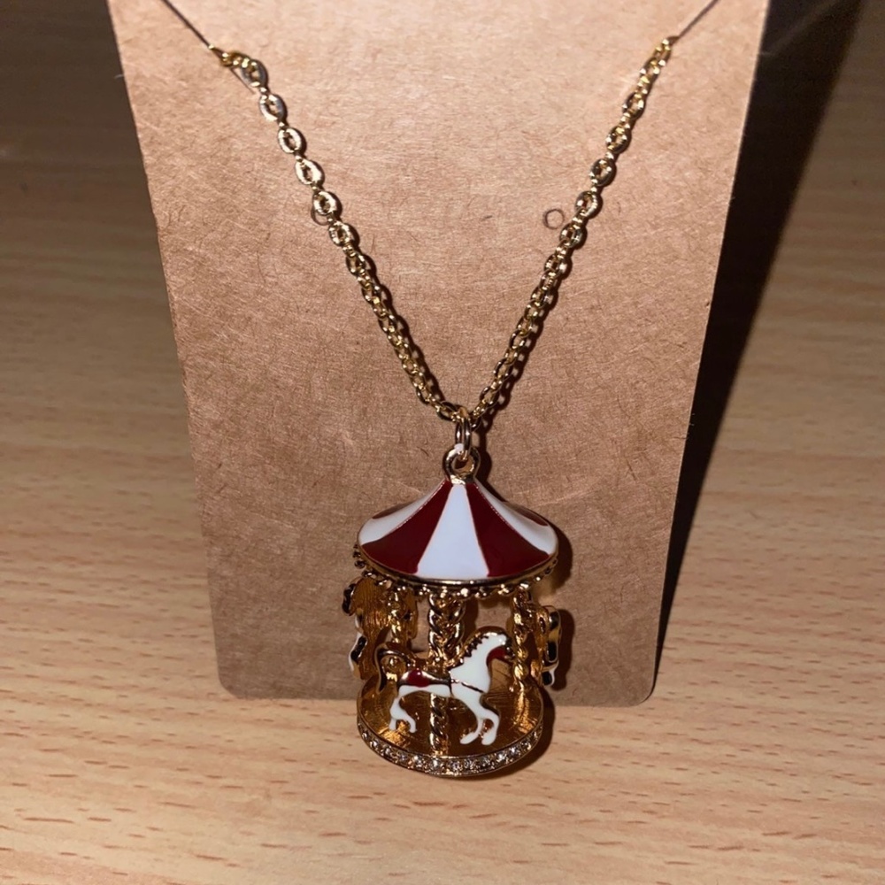 Carousel necklace